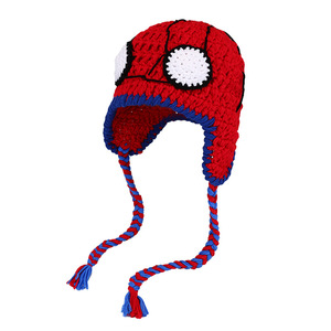 MADESHINE Party Festive Red Superhero Spider Beanie Adultos Niños Hombres Divertido <span class=keywords><strong>Invierno</strong></span> Sombrero de ganchillo hecho a mano con pompón - Product Image 3