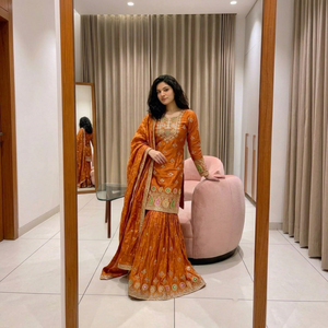 Ensemble Salwar en soie brodée orange avec dupatta, longueur au sol, tenue traditionnelle indienne et pakistanaise pour femmes, robe de mariage - Product Image 1