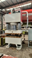 Presse hydraulique à 4 colonnes certifiée CE 500T, contrôlée par PLC, pour le marquage de métaux de haute précision à grande vitesse, avec pompe moteur