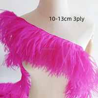 Frange de dentelle en plumes d'autruche teintes et duveteuses pour la décoration de costumes de fête