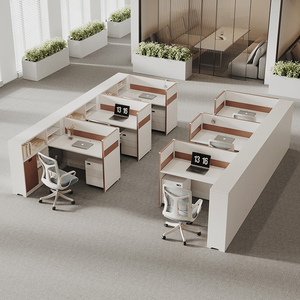 Estación de trabajo moderna para empleados de oficina, asiento de tarjeta de personal en forma de cruz, cuatro sillas de escritorio con pantalla <span class=keywords><strong>financiera</strong></span> Doble - Product Image 2