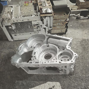 ตัวเรือนเกียร์อะลูมิเนียมอัลลอยด์สำหรับรถแทรกเตอร์ อุปกรณ์เครื่องจักรกลการเกษตร - Product Image 3