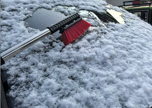 Brosse télescopique à 360° °   Grattoir à glace rotatif pour pare-brise de voiture, pour SUV, camion, accessoires de voiture d'hiver - Product Image 2