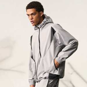 Chaqueta Anorak Ligera para Hombre, de Secado Rápido, Impermeable, Elástica, con Cierre de Cremallera, Estilo Safari, Reciclable, Cortavientos, con Capucha, para Senderismo y Actividades al Aire Libre - Product Image 4