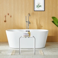 Banc de douche moderne avec siège incurvé et trou de drainage, tabouret de douche pour l'intérieur de la douche avec pieds antidérapants