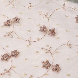 Oferta Especial: Tela de Encaje de Tul con Bordado Computarizado de Flores de Ratán y Hilo Dorado de Borde Ancho, Encaje de Tela Ondulada Francesa Bordado - Product Image 5