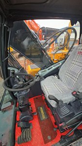 Excavadora de Ruedas <span class=keywords><strong>Hyundai</strong></span> R210W-9 de <span class=keywords><strong>20</strong></span> Toneladas, Versátil, con Motor Cummins, Equipo de Ingeniería Usado en Buenas Condiciones - Product Image 6