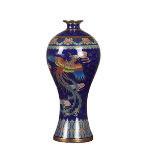 Jarrón de Cerámica Cloisonné de Jingdezhen con Filigrana Esmaltada, Estilo Antiguo Chino, con Incrustaciones Doradas, Época Qianlong, Dinastías Ming-Qing - Product Image 5