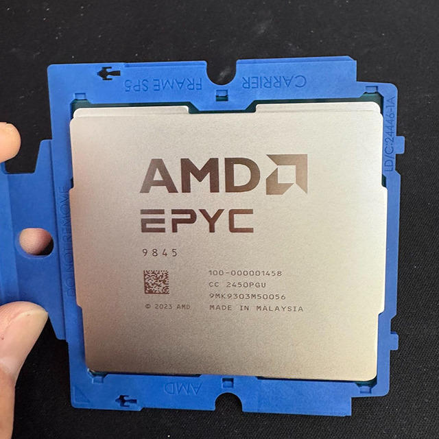 AMD  9845 160 Cores 320 Threads Base Clock  2.1GHz TDP 400W SP5 9005 Processor
