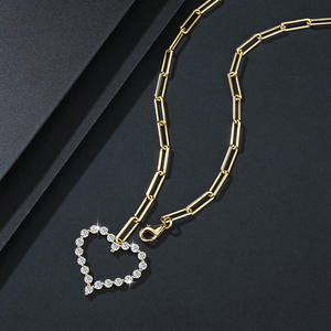 Colar de Pingente em Forma de Coração com <span class=keywords><strong>Moissanite</strong></span> Incrustado em Prata Esterlina S925 a Preço de Fábrica para Mulheres, Presente de Casamento - Product Image 4