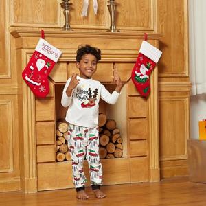 Nuevo Conjunto de Pijama Navideño de Punto a Rayas de Manga Larga con Cuello Elástico y Cintura Ajustable para Padres e Hijos - Product Image 3