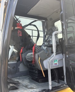 Alta calidad para excavadora sobre orugas 330D usada en excelentes condiciones 30 toneladas 1,8 m Capacidad de cubo bomba hidráulica de motor diésel buena - Product Image 5