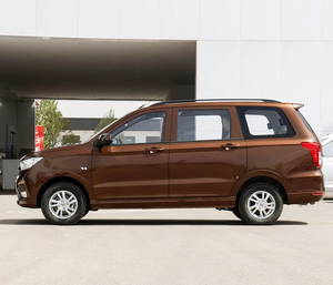 Wuling Hongguang S 2021 Económico, Modelo Básico Manual de 1.5L, <span class=keywords><strong>Furgoneta</strong></span> de 7 <span class=keywords><strong>Plazas</strong></span>, Volante a la Izquierda, Bajo Kilometraje para África, Alto Rendimiento - Product Image 4