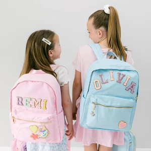 Sac à <span class=keywords><strong>dos</strong></span> personnalisé en nylon léger avec fermeture éclair et <span class=keywords><strong>patch</strong></span> en chenille <span class=keywords><strong>pour</strong></span> la rentrée scolaire – Cadeau idéal <span class=keywords><strong>pour</strong></span> enfants - Product Image 2