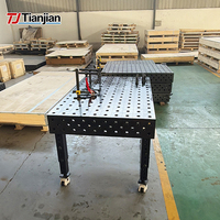 Table de soudage 3D D28 à haute planéité, table modulaire en fonte usinée CNC de précision pour l'assemblage de haute précision