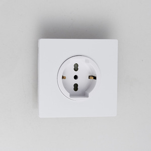現代のユニバーサル衛星テレビデータおよびオス型ソケット壁コンセント英国規格16A 250V現代のユニバーサル衛星 - Product Image 5