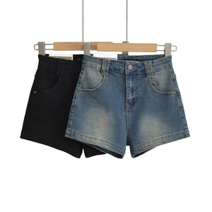 Le <span class=keywords><strong>pantalon</strong></span> de <span class=keywords><strong>jupe</strong></span> moulante taille haute A-line a été transformé <span class=keywords><strong>en</strong></span> un style de <span class=keywords><strong>pantalon</strong></span> court à la mode - Product Image 5