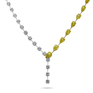 Collier ajustable de haute qualité personnalisé en or 18 carats bicolore avec diamants fantaisie jaunes taille poire et ronds, disponible au meilleur prix - Product Image 1