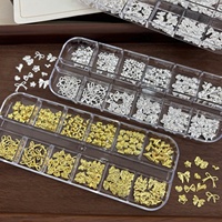 Paso Sico – Ensemble de 12 accessoires pour ongles en résine 3D, best-sellers transfrontaliers, strass dorés et argentés pour ongles à coller, motif sapin de Noël