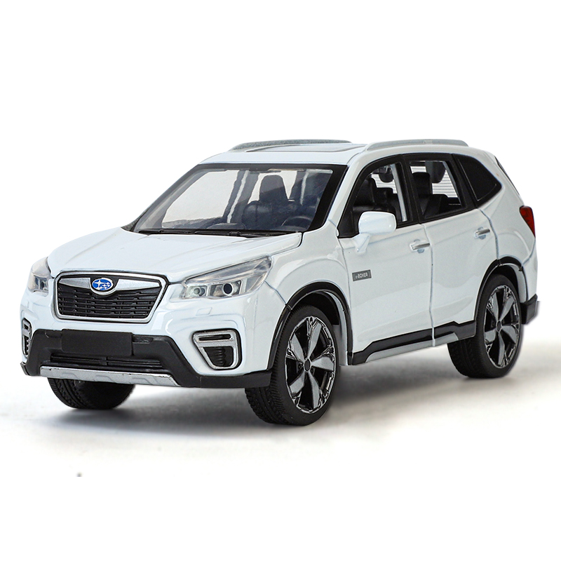 1/30 Subaru white