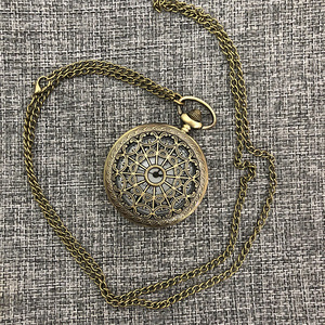 Montre de poche pour femme, collier à bascule, ajourée et sculptée, classique, commémorative, nostalgique, personnalisable, cadeau de collection - Product Image 4