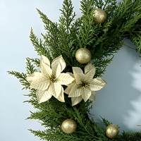 Guirlande artificielle de Noël ronde avec feuilles de pin, boules dorées, cône de pin, décoration florale suspendue pour porte, mur, cheminée