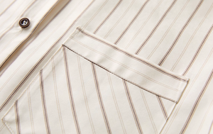 חולצה מפוספתית נשים שרוול ארוך עם צווארון דש, צווארון לבן חולצה שיק מינימליסטי - Product Image 6