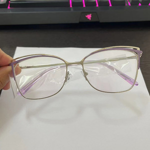 Nouvelles lunettes de soleil pour femmes tendance <span class=keywords><strong>2023</strong></span>, style œil de chat, le <span class=keywords><strong>blockbuster</strong></span> arrive, monture optique en métal de haute qualité, vente en gros - Product Image 3