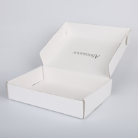 Caja de embalaje de envío corrugado duradero con logotipo personalizado, cajas de papel para regalos, correo de ropa para envío y almacenamiento