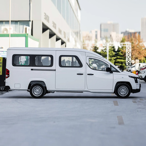 2024 Hecho en China 6 asientos camioneta eléctrica de pasajeros coche eléctrico de alta velocidad Wuling Yufeng Huangjincang EV conducción de adultos - Product Image 4