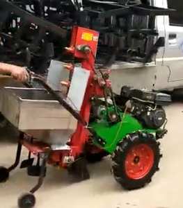 <span class=keywords><strong>Vente</strong></span> chaude Machine <span class=keywords><strong>à</strong></span> planter, pailler et fertiliser les <span class=keywords><strong>pommes</strong></span> <span class=keywords><strong>de</strong></span> <span class=keywords><strong>terre</strong></span>, <span class=keywords><strong>à</strong></span> poussée manuelle, Planteuse <span class=keywords><strong>de</strong></span> <span class=keywords><strong>pommes</strong></span> <span class=keywords><strong>de</strong></span> <span class=keywords><strong>terre</strong></span> violettes, Équipement <span class=keywords><strong>de</strong></span> semis pour <span class=keywords><strong>ferme</strong></span> - Product Image 1