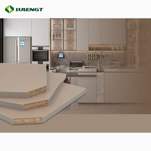 9Mm-25Mm Superficie terminada <span class=keywords><strong>OSB</strong></span> <span class=keywords><strong>prensada</strong></span> en caliente Venta al por mayor 18mm de espesor Hojas de aglomerado renovables Tablero de partículas de <span class=keywords><strong>madera</strong></span> - Product Image 5