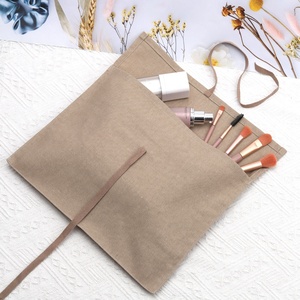 Pochette enveloppe réutilisable en coton et lin, housse de sac à main, sac anti-poussière, pochette d'emballage pour vêtements en mousseline avec logo personnalisé imprimé - Product Image 3