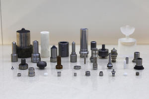 Rettificatrice Interna CNC Automatica WEIFU WF-2030 Completamente Automatica con Sistema di Carico/Scarico Automatico ad Alta Precisione 380V - Product Image 6