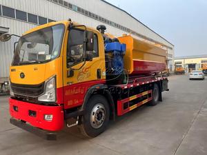 รถดูดสิ่งปฏิกูล SINOTRUK M3 ขนาด 4x2 เครื่องยนต์ Weichai 220 แรงม้า ถังเก็บน้ำแยกส่วนด้านข้างขนาด 12-15 ลูกบาศก์เมตร พร้อม PTO หรือปั๊มสุญญากาศเครื่องยนต์เสริม - Product Image 5