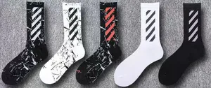 Niedrigerer Preis Atmungsaktive Standard dicke Long Tube Men Casual Socken im Herbst