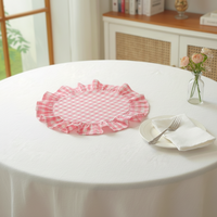 Set de table rond en coton à carreaux roses fait main pour mariage, serviettes variées, sets de table à volants