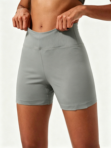 Pantaloncini da Yoga a Vita Alta Tinta Unita con Design Arricciato sui Glutei, Elasticizzati in Quattro Direzioni, Vita Elastica Senza Cuciture, Lunghezza alla Caviglia, Taglie Forti - Product Image 2