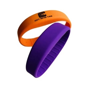 Bán buôn tùy chỉnh 213 không thấm nước Silicone RFID tổ chức sự kiện dây đeo cổ tay - Product Image 1