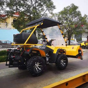 <span class=keywords><strong>Petit</strong></span> <span class=keywords><strong>Tracteur</strong></span> à 4 Roues Motrices <span class=keywords><strong>avec</strong></span> Lame de Déneigement Montée sur <span class=keywords><strong>Souffleur</strong></span> - Product Image 3
