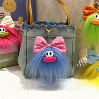Porte-clés en peluche monstre de dessin animé mignon, doux, durable, écologique, jouet en peluche, pendentif pour sac de voiture, poupée en fourrure moelleuse avec pompon et nœud