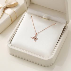 สร้อยคอจี้เพชรแท้ 18K ทองคำแท้สีโรสโกลด์ ตัวอักษร A M S J C คอลเลคชั่นขายดี สำหรับใส่ทุกวัน - Product Image 5