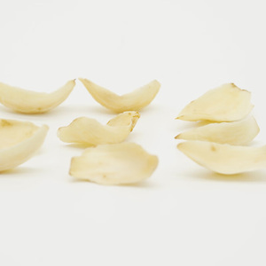Tranches de bulbes de lys de Lanzhou séchées non soufrées en vrac, flocons de lys comestibles pour soupes, bouillies, tisanes, qualité alimentaire, vente en gros OEM - Product Image 4