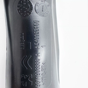 Pipe d'admission 9815284780 pour Peugeot 4008 5008 508L et C6 - Product Image 4