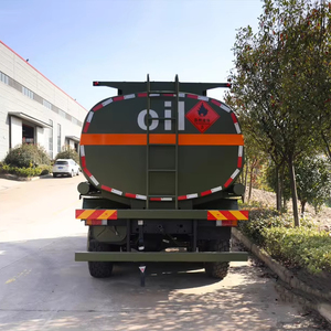 Nuovo motore Diesel a trazione integrale 190HP 6*6 a testa piatta camion cisterna olio con trasmissione manuale Euro II <span class=keywords><strong>IV</strong></span> Standard di emissione - Product Image 2