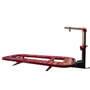 Machine de redressage de châssis robuste pour la réparation de carrosseries de véhicules accidentés - Product Image 5