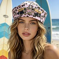 Sombrero de Marinero Rosa con Estampado de Leopardo al por Mayor, Gorras y Sombreros con Doble Hebilla Metálica y Logotipo Personalizado, Estilo Y2K Punk para Fiestas de Halloween