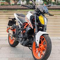 Moto de rue nue à essence monocylindre refroidie par eau KTM1 390 Duke 390cc d'occasion