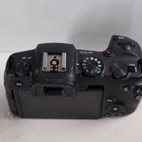 Appareil photo numérique plein format Canon RP 4K UHD 26MP d'occasion, couleur noire