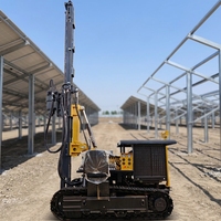 Machine de forage rotative sur chenilles pour l'installation de poteaux solaires, pour la pose de poteaux solaires en terre, à vendre